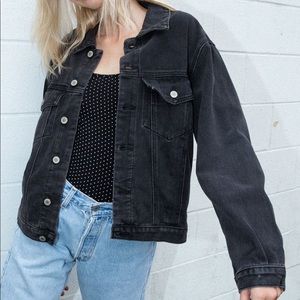 Brandy Melville denim jacket. Vintage wash.